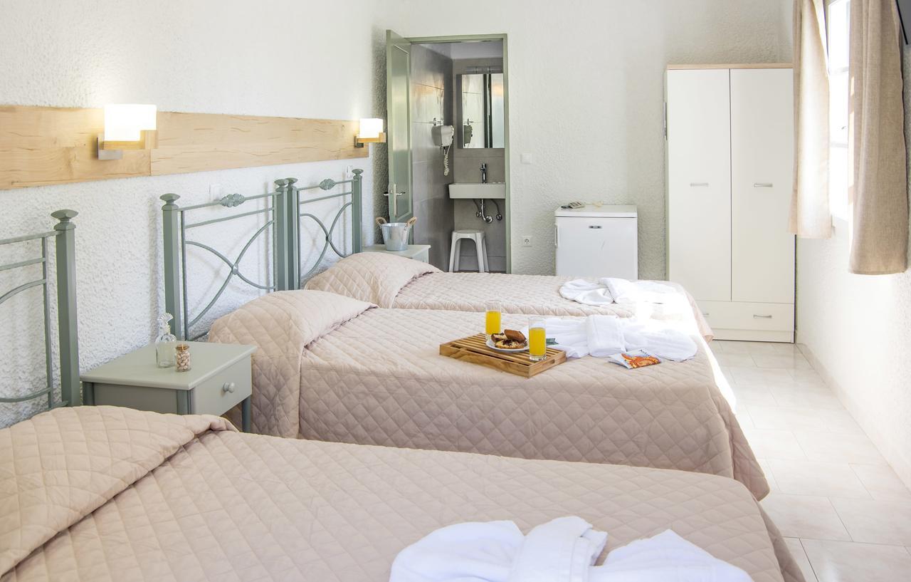 Syros Inn Galissas Bagian luar foto