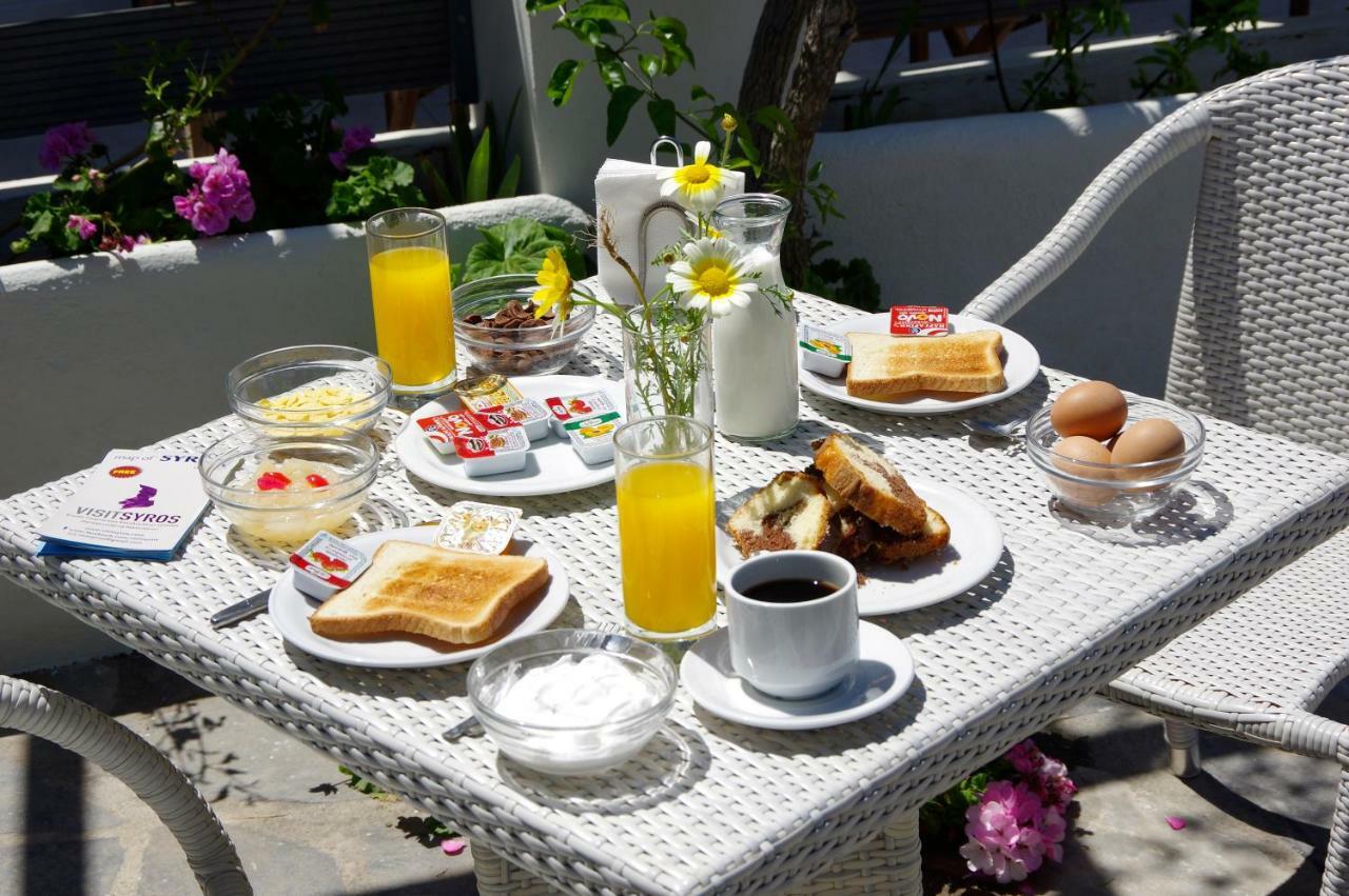 Syros Inn Galissas Bagian luar foto